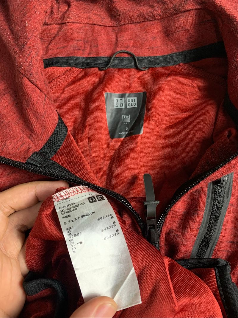 Uniqlo Hoodie, foto 3