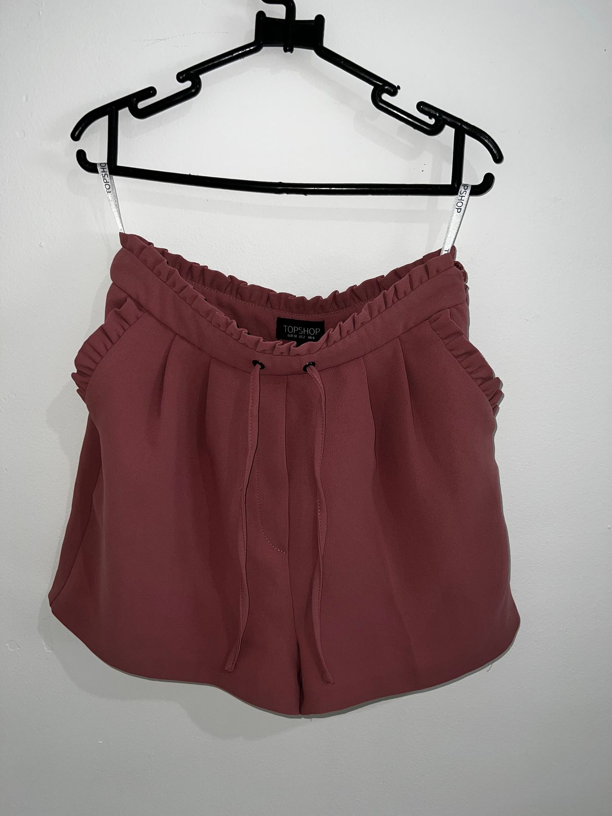 Sophisticated Shorts - detail on the