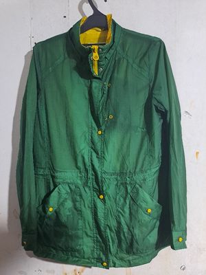 Jaket Windbreaker Hijau