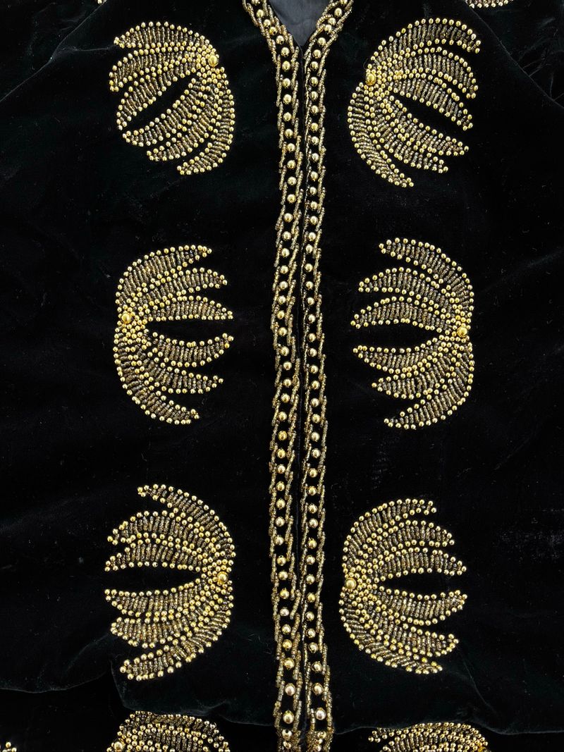Black Velvet Leaf Gold Beaded Cardigan, foto 5