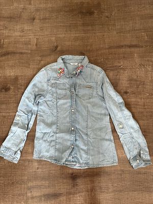 Kemeja bluejeans merk guess kids 7yr