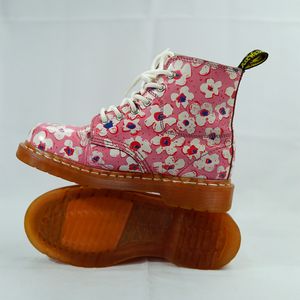 Dr. Martens Indie Casual Boots Wanita white pink