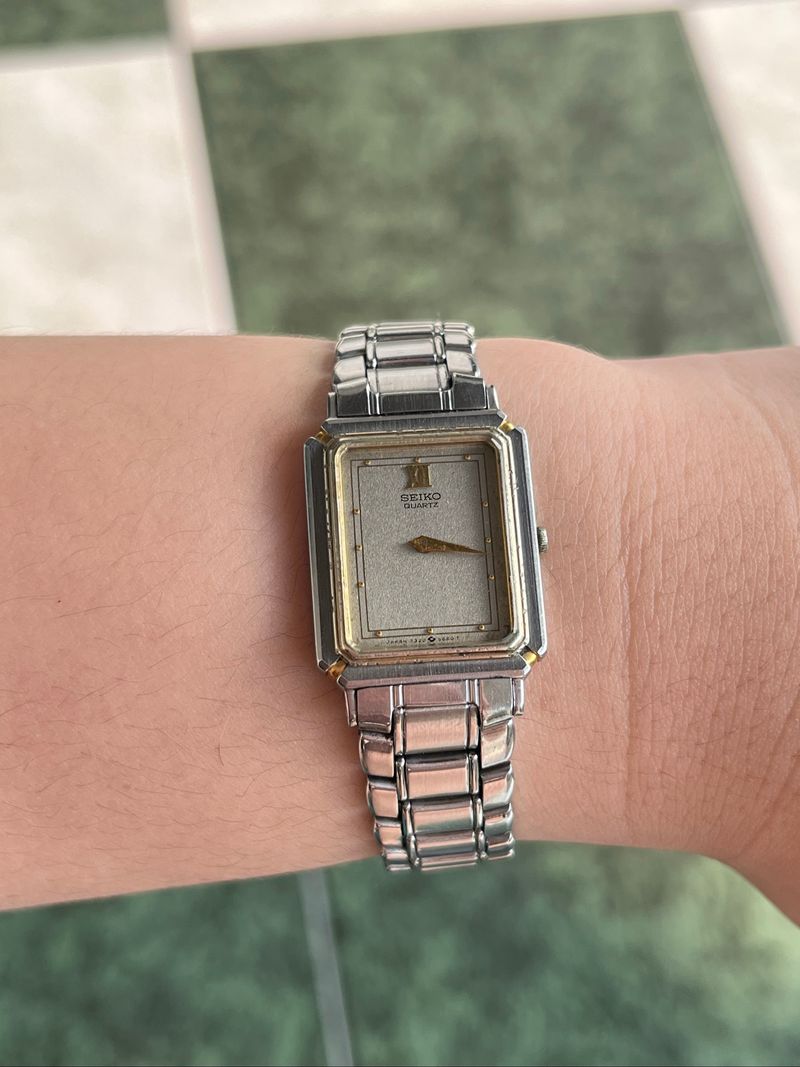 Jam tangan vintage Seiko tank, foto 2