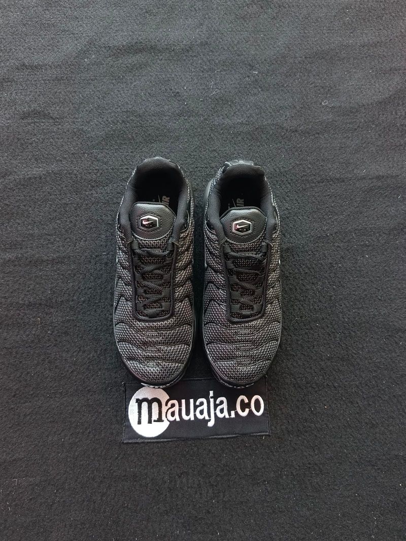 Nike Airmax Plus TN Black Silver Swoosh, foto 2