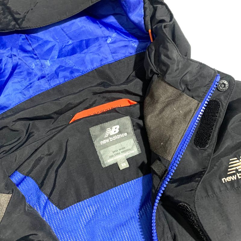 New Balance Gorpcore Windbreaker Pria black, foto 7