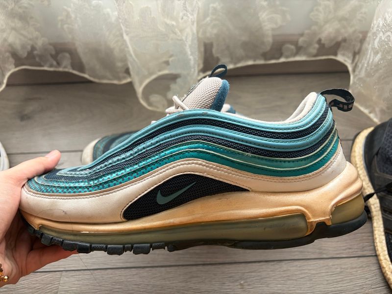 Sepatu Sneakers Nike Air Max, foto 2