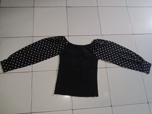 Atasan wanita, size S