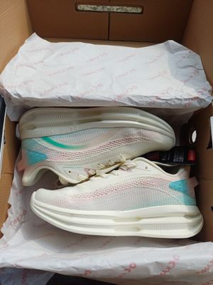Sepatu Sneakers Wanita White Pink Size 37 Like New