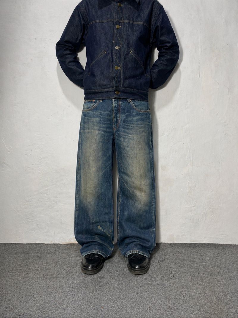 • “ LEVI’S 503 ” REGULER FIT VINTAGE RETROWASHED JEANS •, foto 2