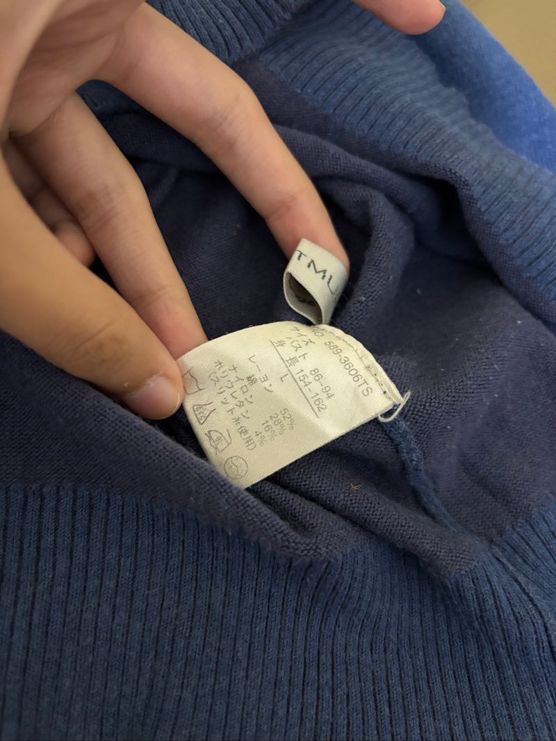Espritmu Turtleneck Knit Lengan Pendek, foto 3