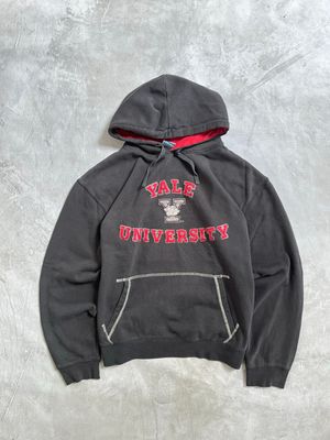 2000’s YALE university black hoodie