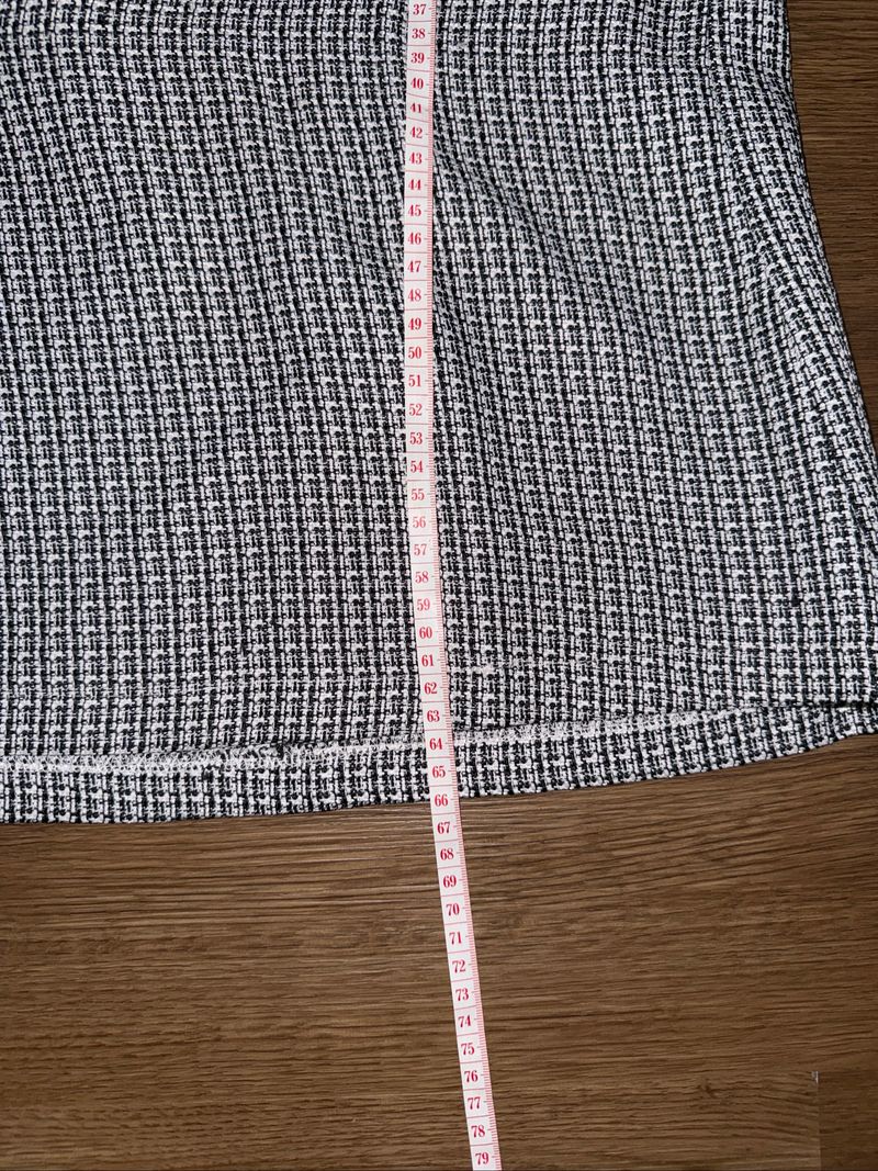 This is April Tweed Asymmetrical Top, foto 6