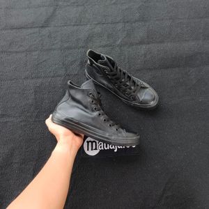 Converse Chuck Taylor Hi Leather Monoblack