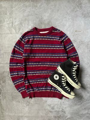 Knit wear white mountain
