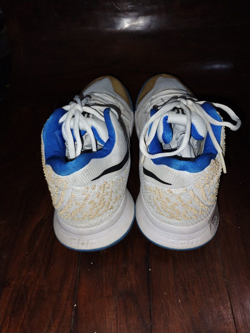 Nike Kyrie 3 Duke, foto 2