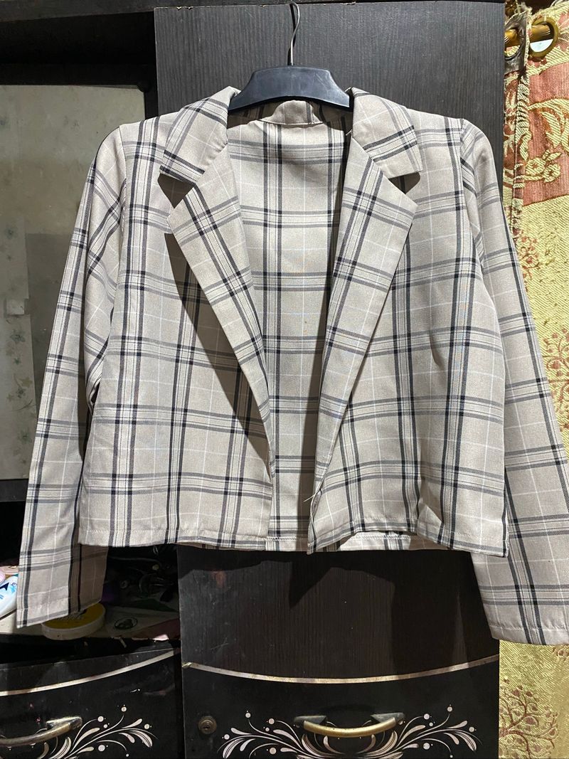 Blazer kotak warna cream, foto 3