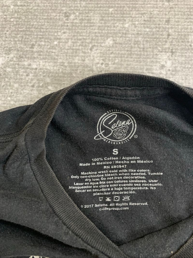 Selena Tshirt, foto 3