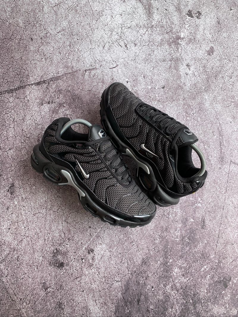 Nike Air Max Tn Plus Black Metallic Silver, foto 2