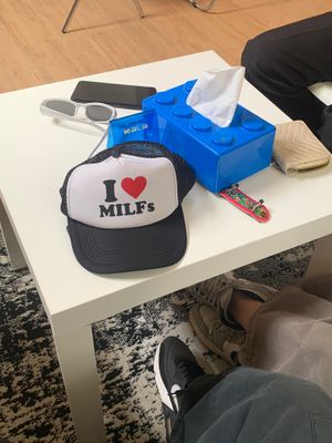Streetwear Y2K Hat Pria white