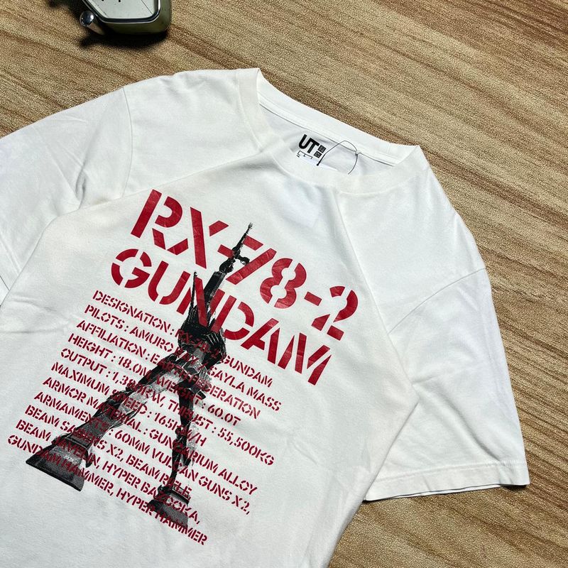 T-SHIRT UNIQLO, foto 2