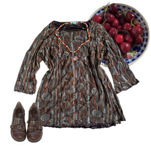 Brown downtown top