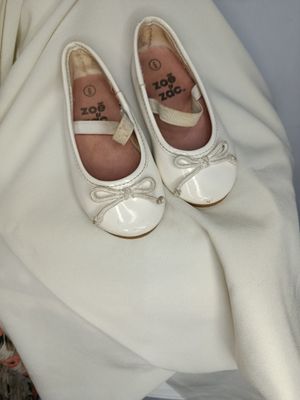 Flat Shoes Kids Zoe & Zac size 6