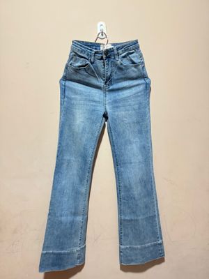 Fit & Flare Jeans by Anain