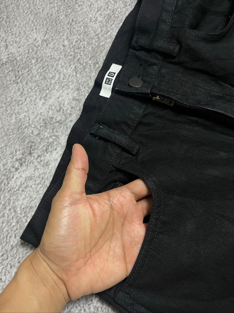 UNIQLO U BLACK JEANS, foto 3