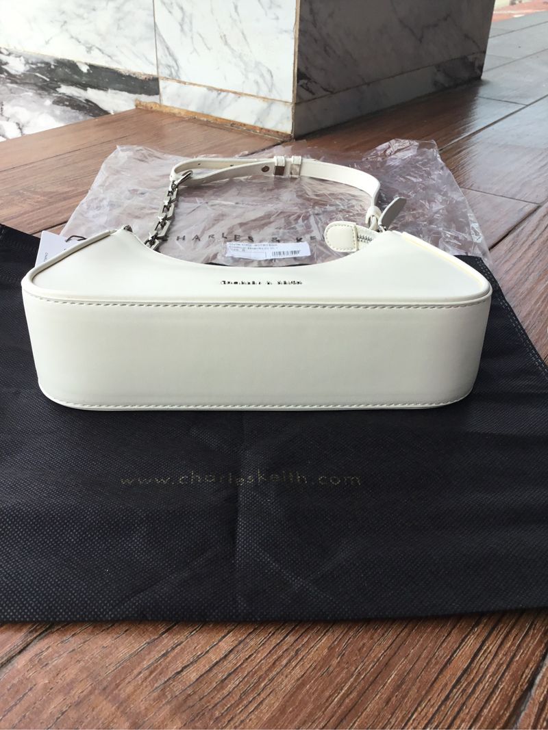 Shoulder bag Charles & Keith, foto 3