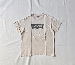 Kaos Levis