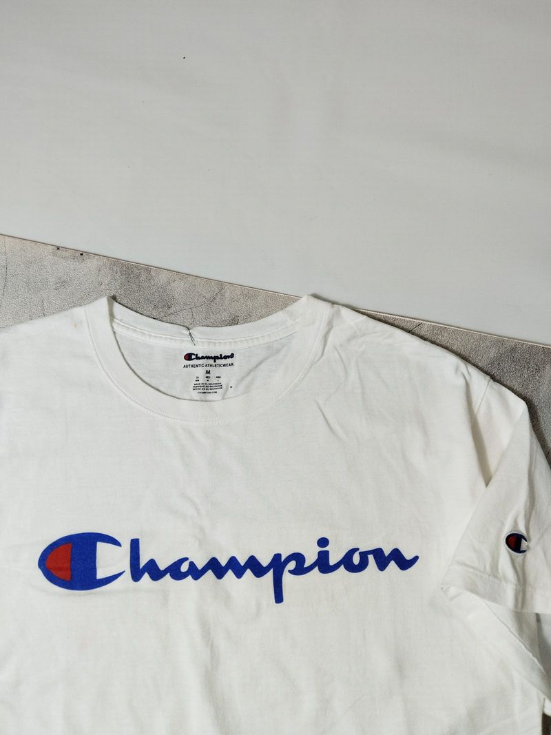 Champion, foto 3