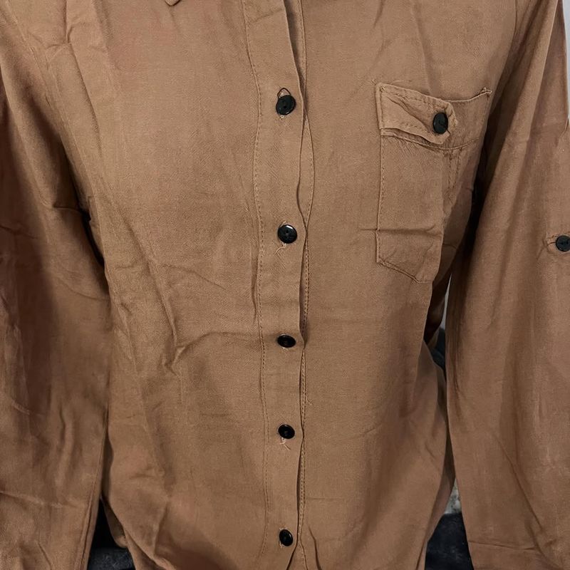 Kemeja Coklat, foto 2