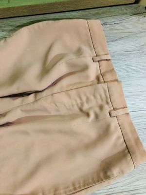 Celana wanita casual cream