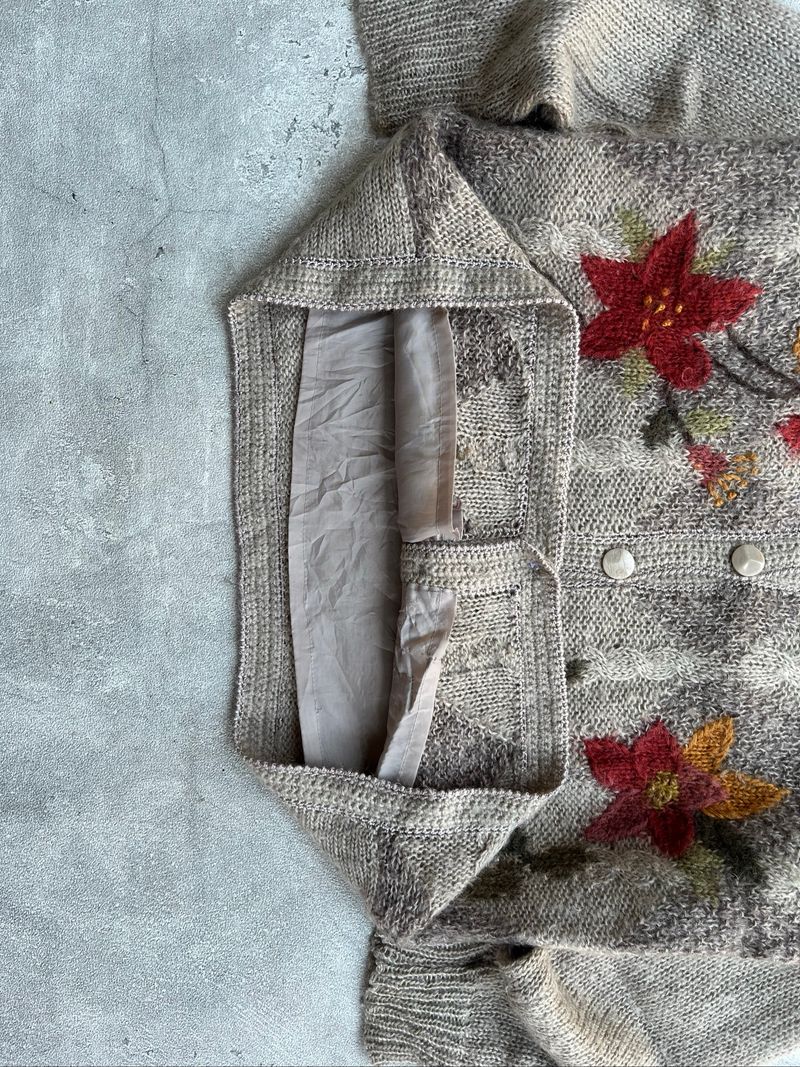 Cardigan knit full buttom flowers, foto 4