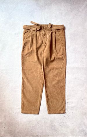 UNIFORM BRIDGE CORDUROY TWO TUCK PANTS BEIGE
