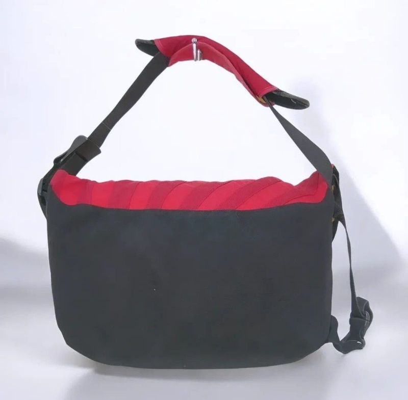 Crumpler The Complete Seed Large Red Messenger Bag Original, foto 6