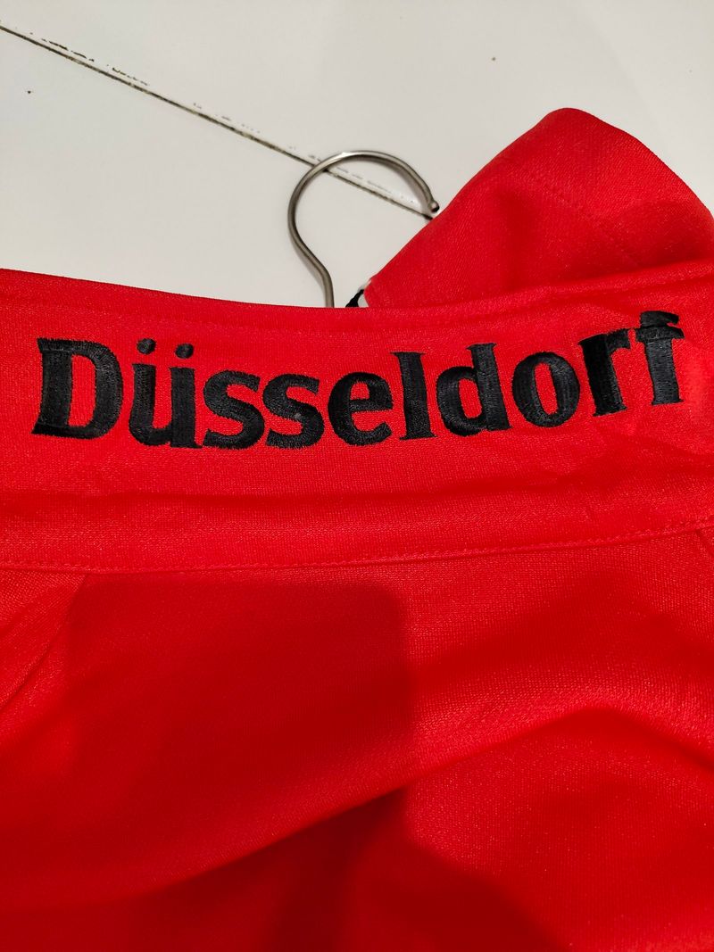 Jaket Tracktop Dusseldorf Merah Original, foto 5