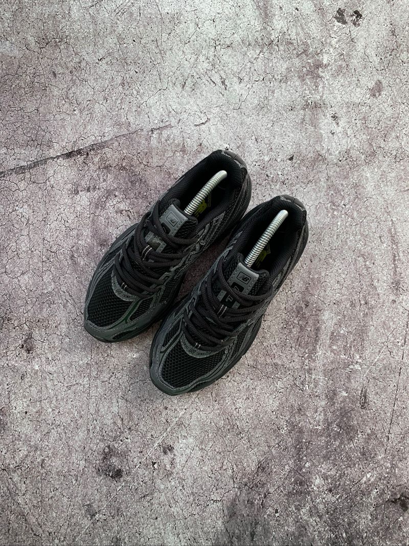New Balance 740 Triple Black, foto 3