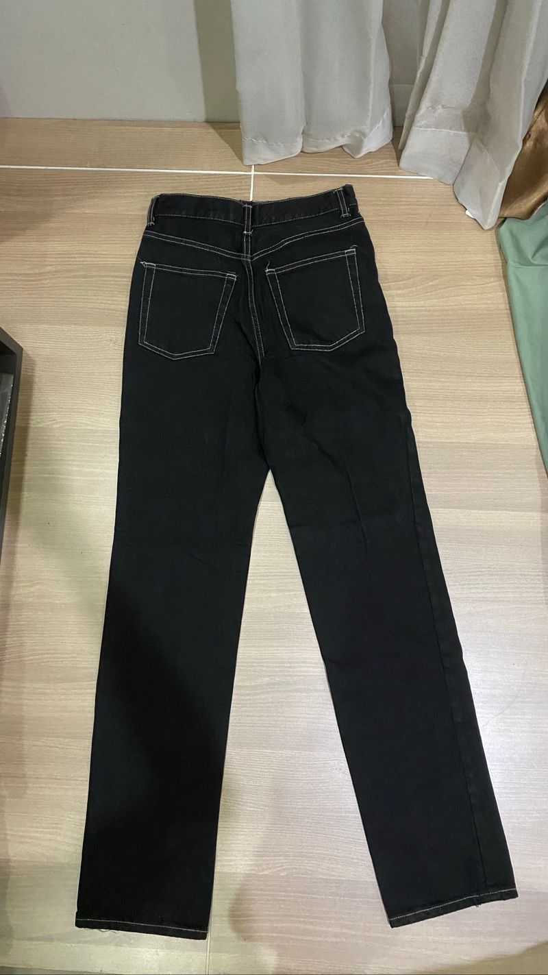 jeans hitam loose, foto 2