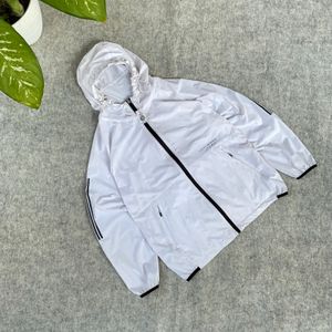 Lightweight Jacket ecolier super cakep putih