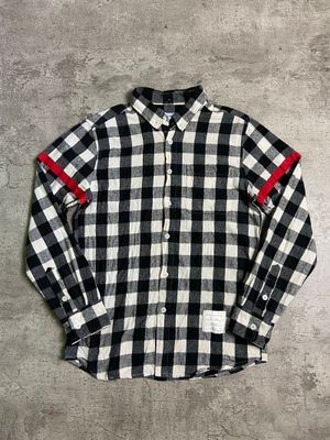 Kemeja flannel Thom Browne checkerboard not burberry ysl