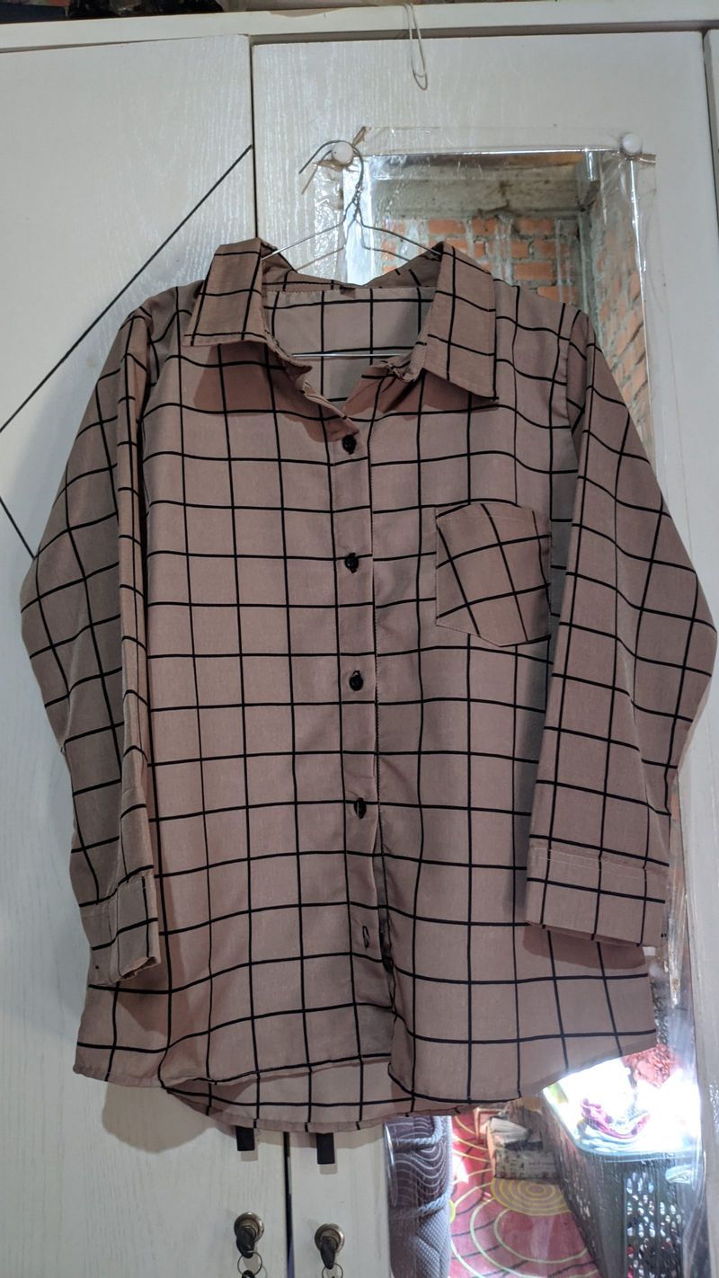 kemeja oversize, foto 2