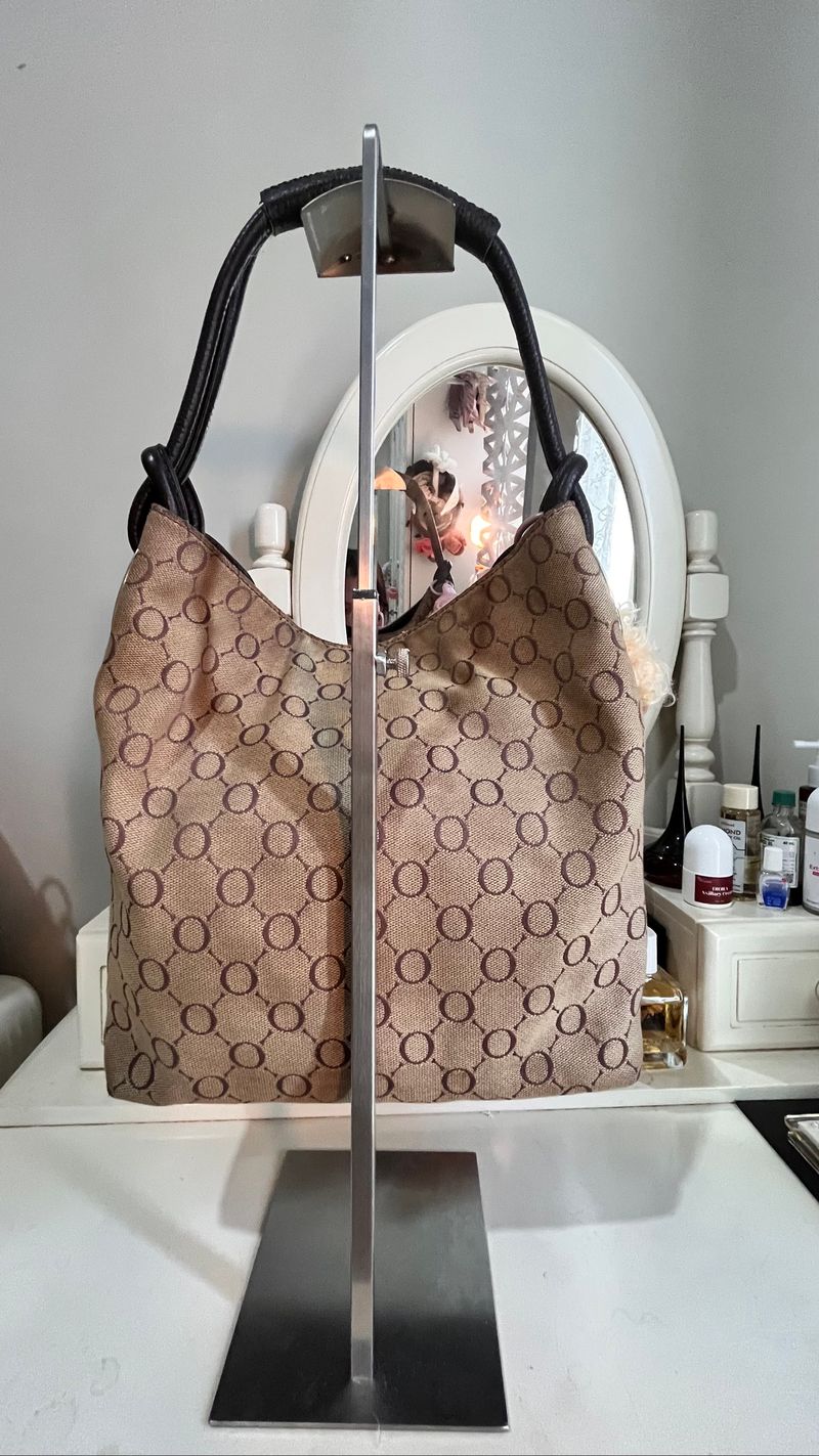 Oroton signature bucket bag, foto 4