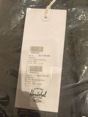Tas Herschel Little America 30L - Black Tonal