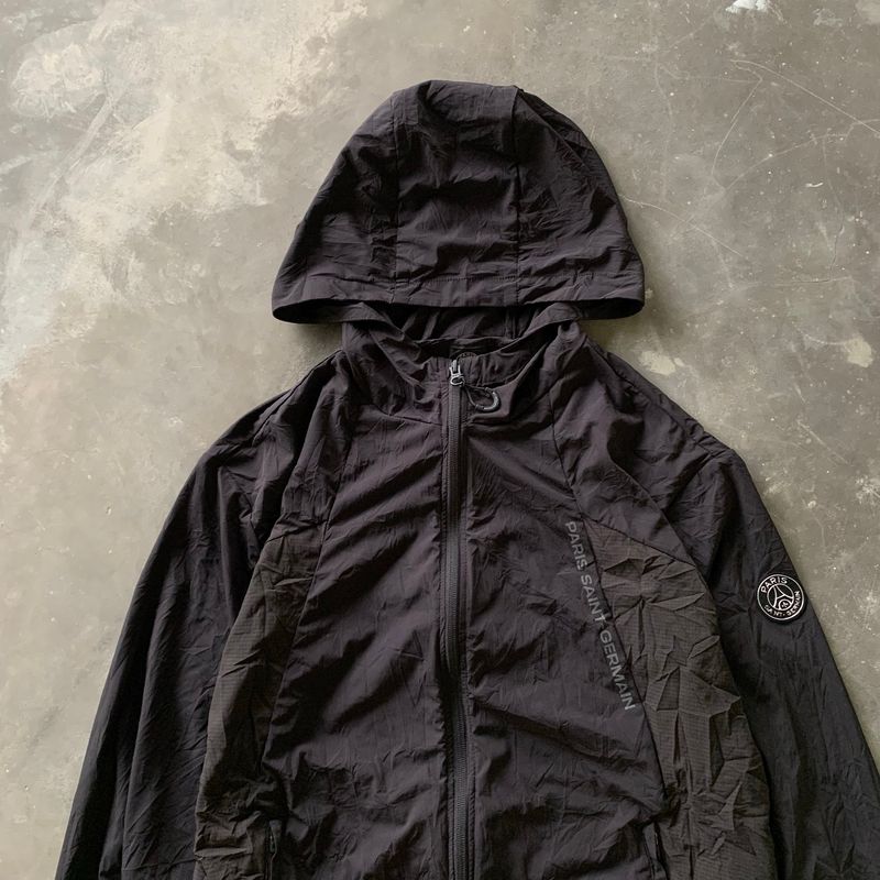 PARIS SAINT GERMAIN SQUARE PUNCHING WINDBREAKER JACKET, foto 3