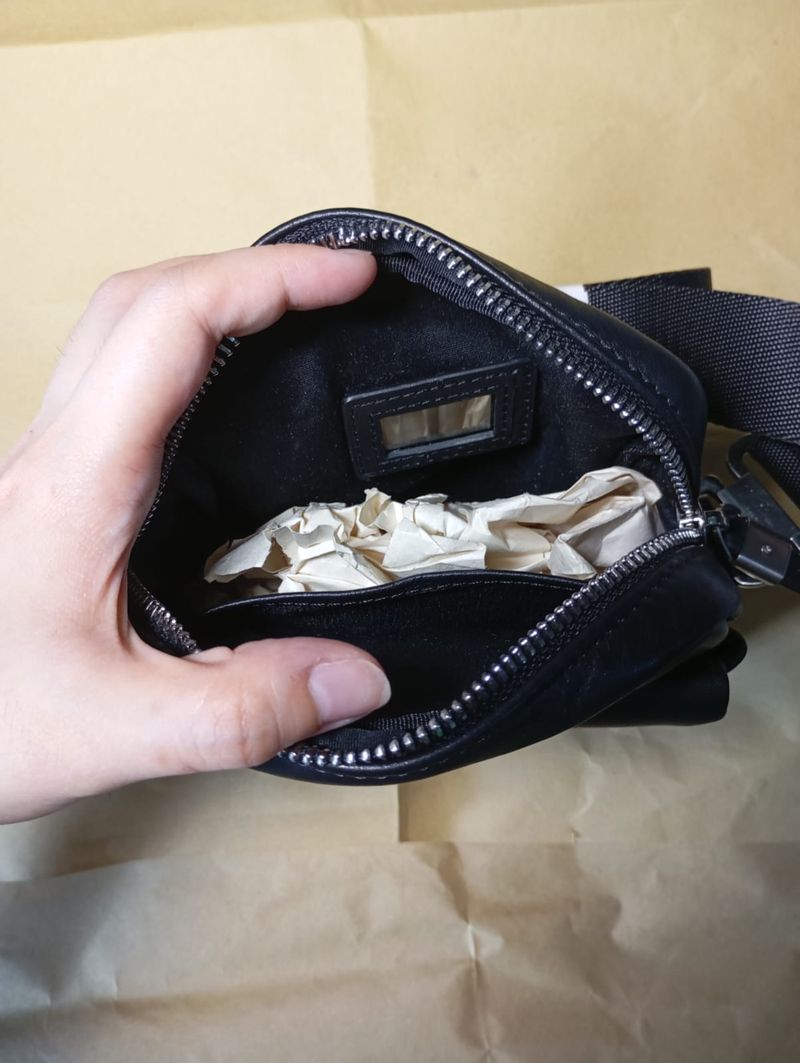 Black Leather Slingbag, foto 6