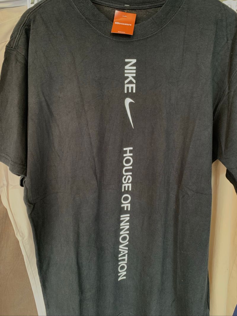 Kaos Nike, foto 2