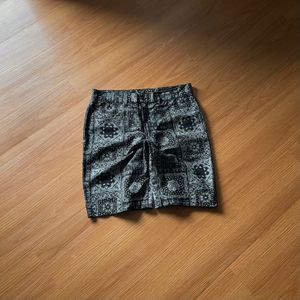 Shortpants gu bandana hitam