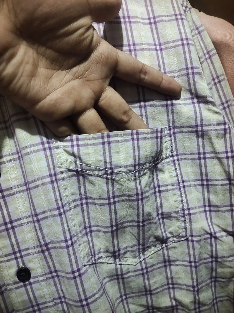 Kemeja Topvalu, foto 2