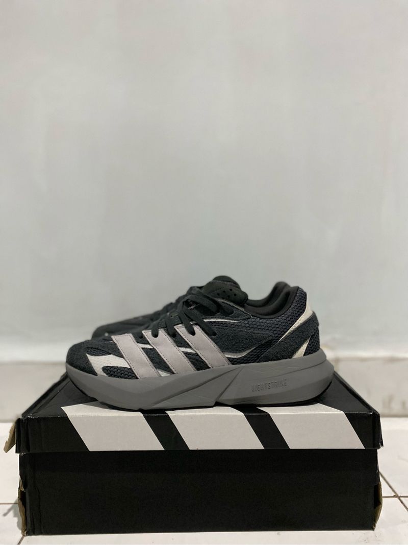 Adidas Lightblaze, foto 3